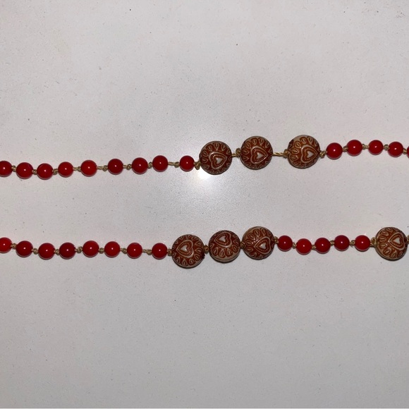 Bead Necklace - Picture 2 of 3